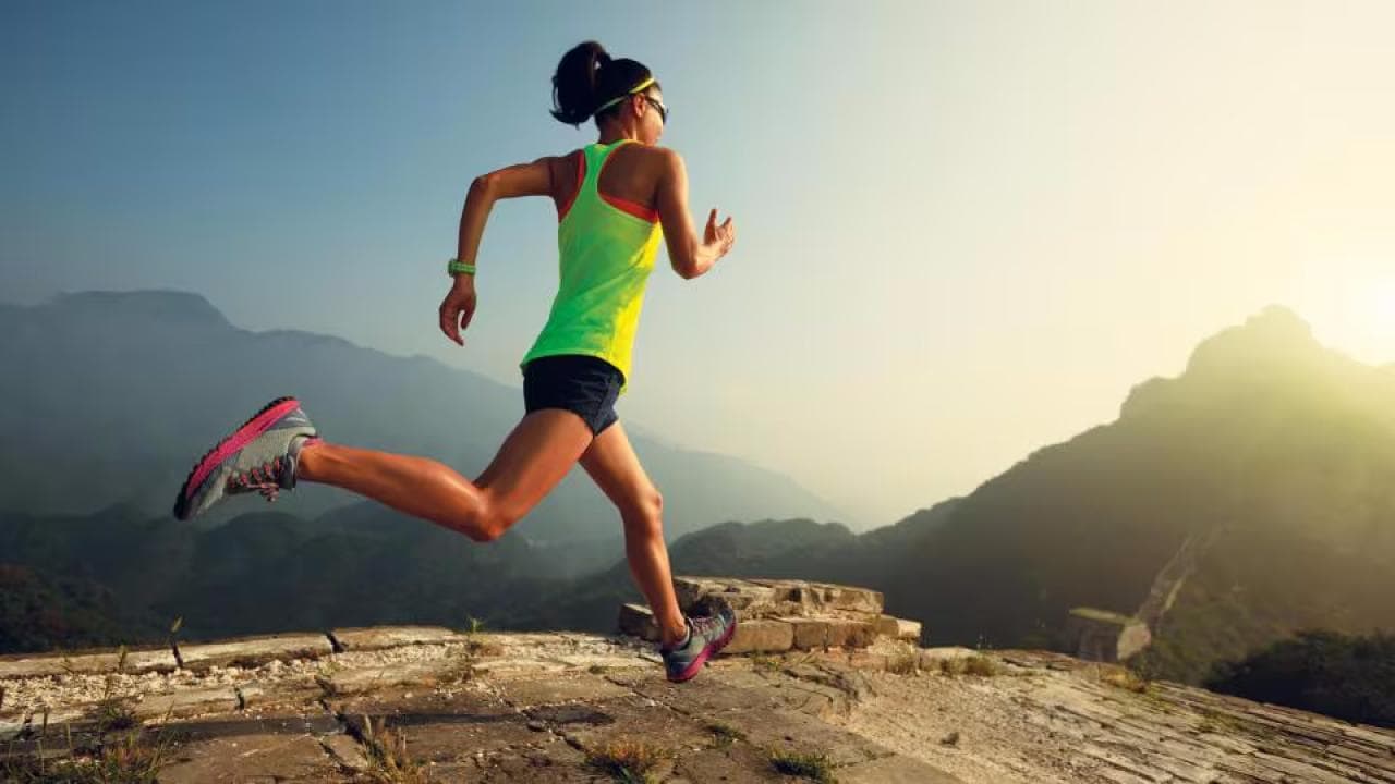 woman-running-outdoor